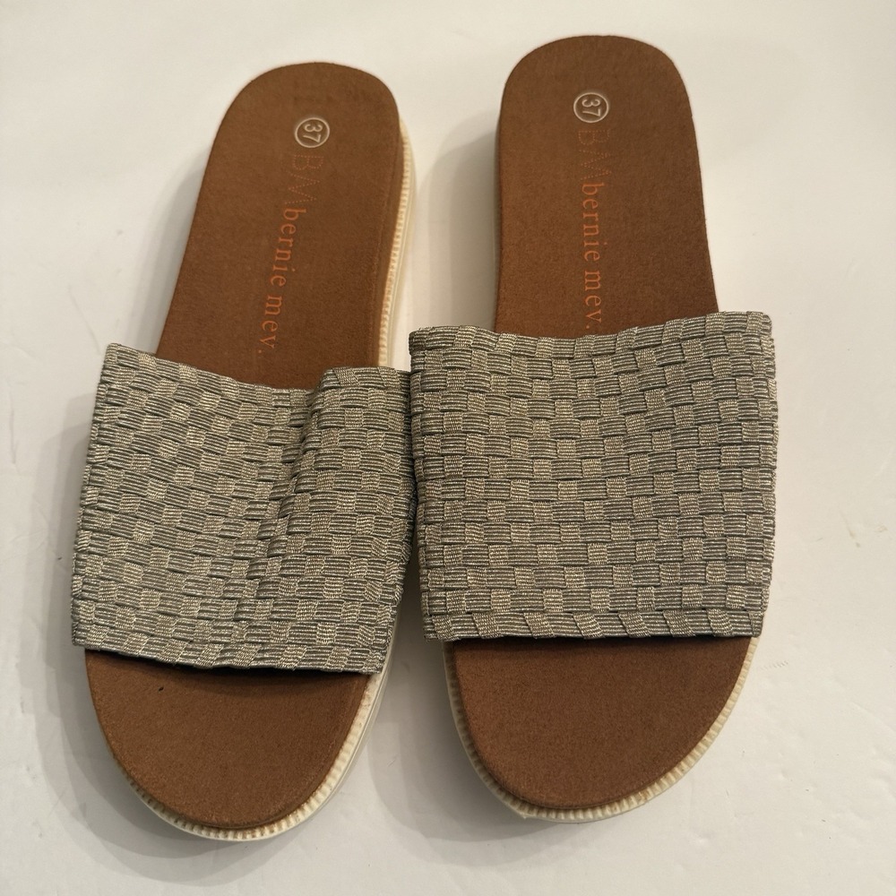 Bernie Mev Capri Slide Sandal Light Gold‎ Woven Womens 37 Size 6-6.5 New